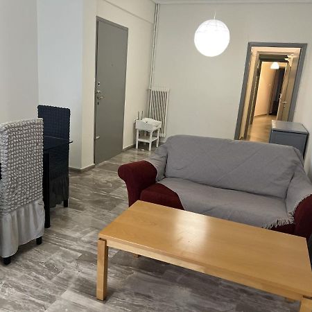 Apartament Retro At Pagrati Ateny Zewnętrze zdjęcie