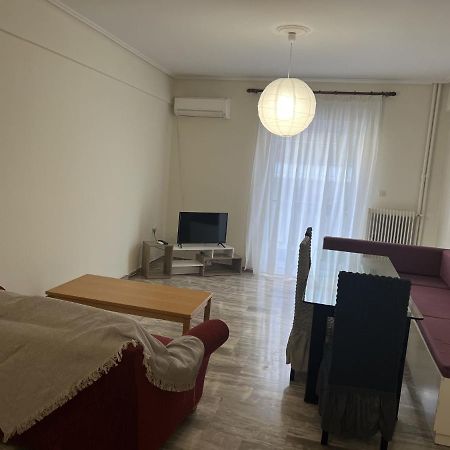 Apartament Retro At Pagrati Ateny Zewnętrze zdjęcie