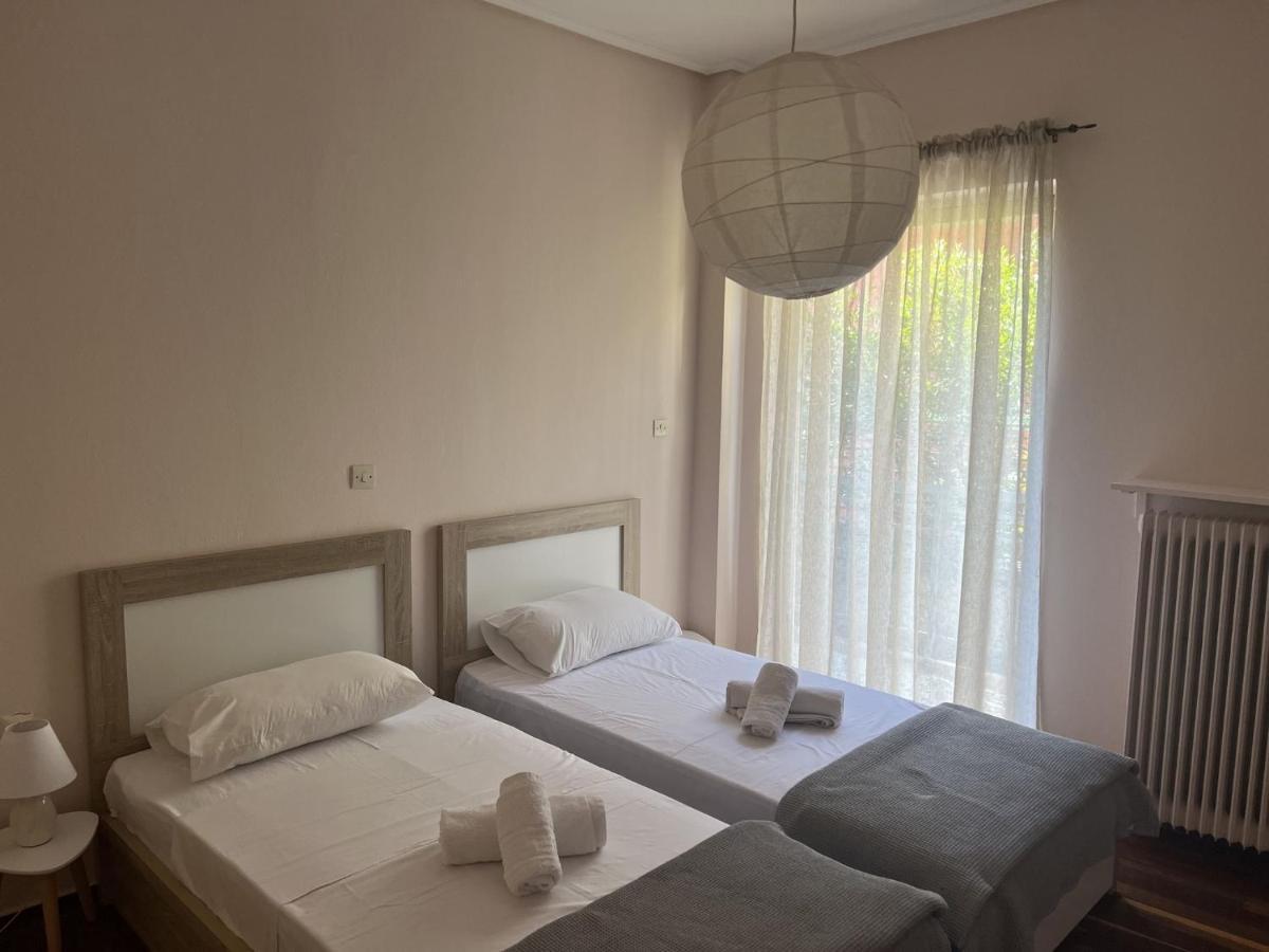 Apartament Retro At Pagrati Ateny Zewnętrze zdjęcie
