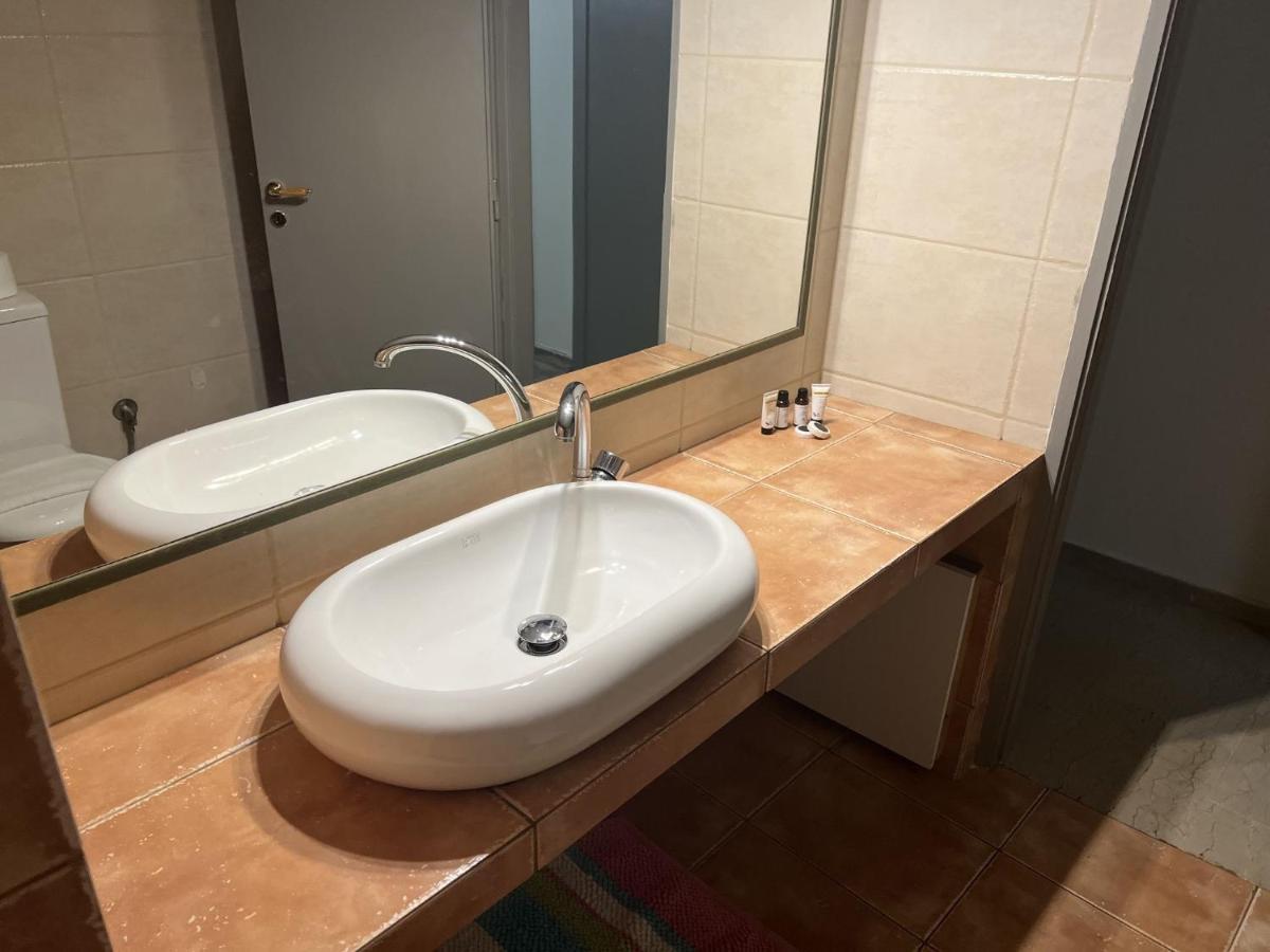Apartament Retro At Pagrati Ateny Zewnętrze zdjęcie