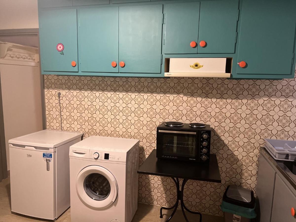 Apartament Retro At Pagrati Ateny Zewnętrze zdjęcie